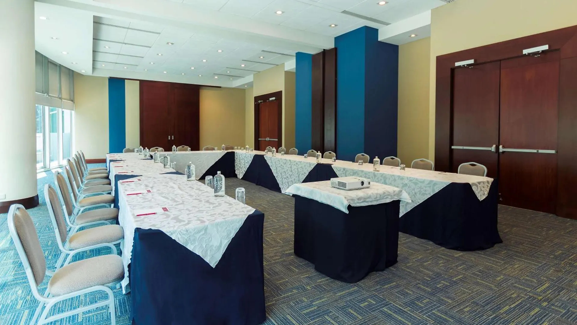 Nh Collection Guadalajara Providencia Otel