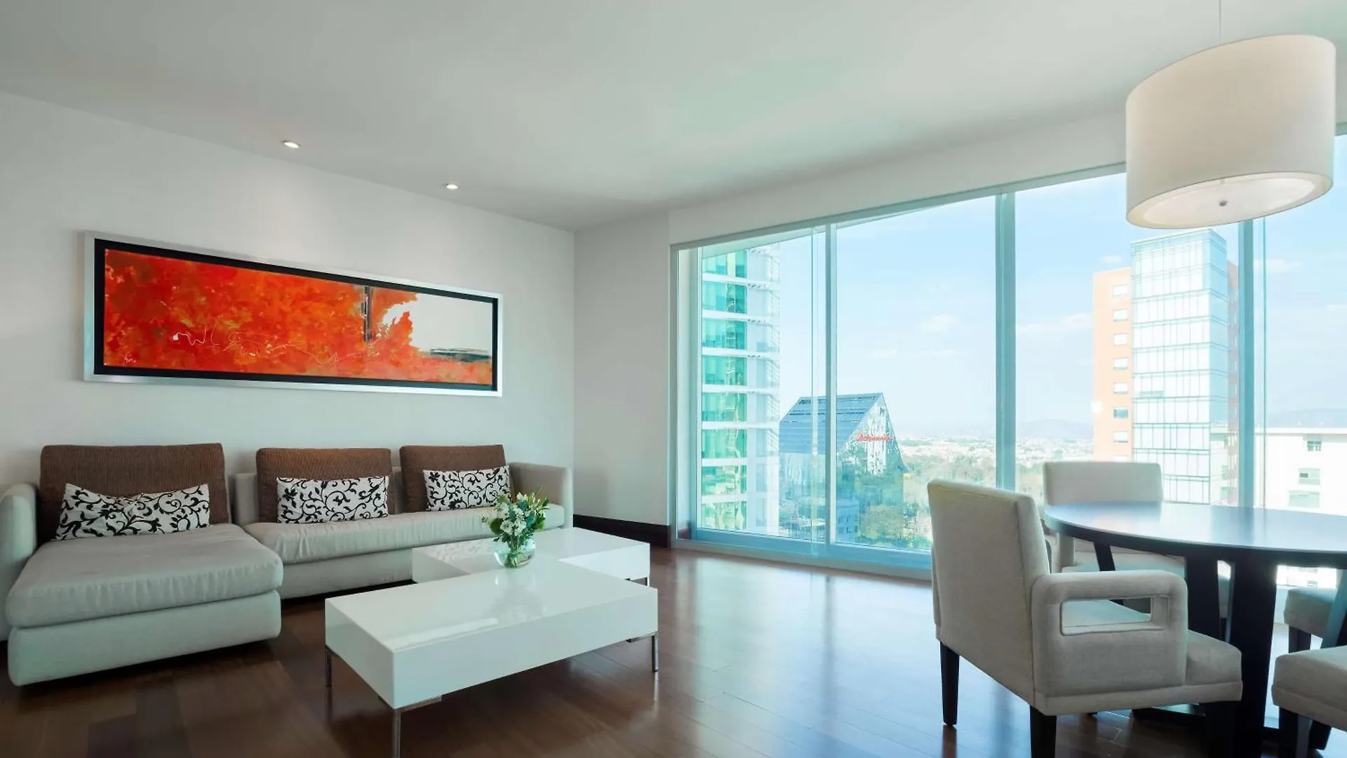 Nh Collection Guadalajara Providencia Otel